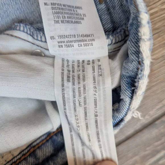 Abercrombie & Fitch 90s Straight High Rise Split-Vent Hem Size 28S / 6S - Picture 13 of 15